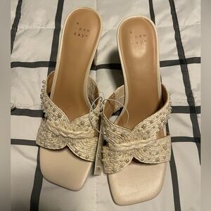 A New Day Women's Cream Pearl Embellished Sandals